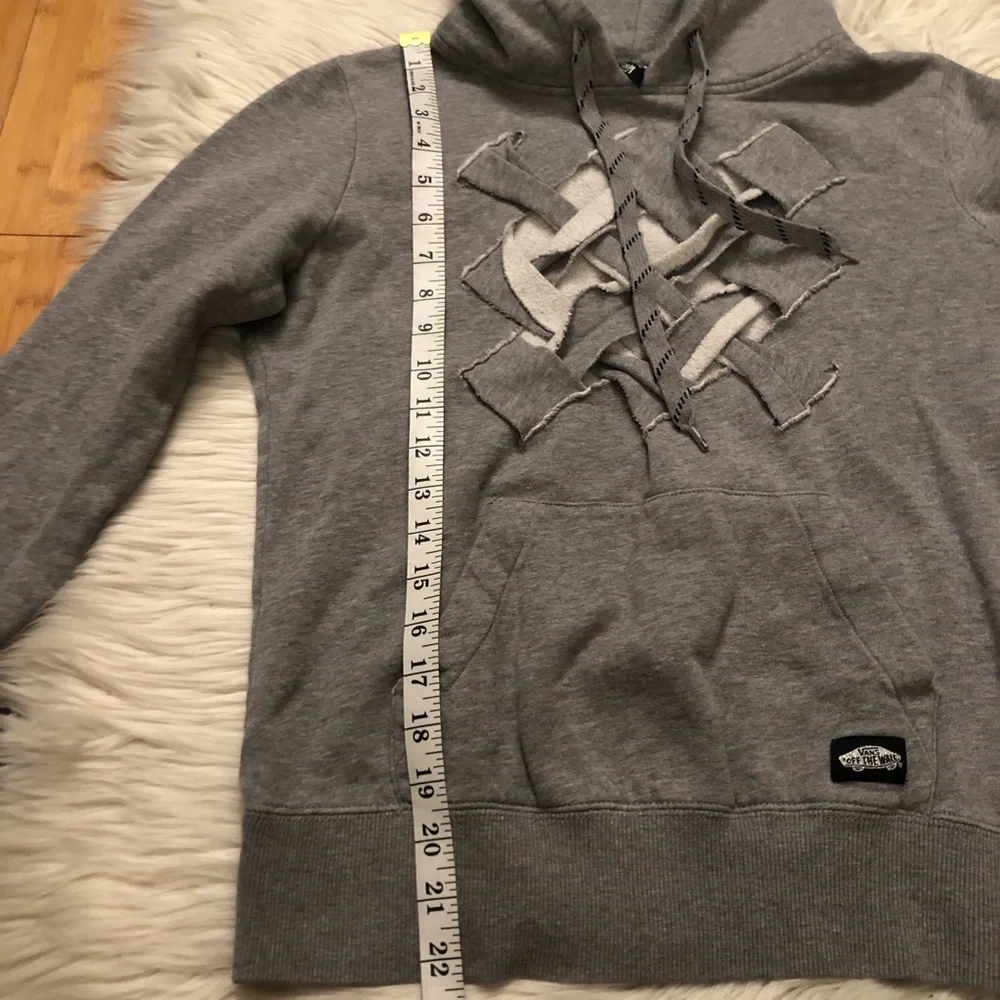 Vans of the Wall Cut Out Kangaroo Pocket Grey Unisex Hoodie size M